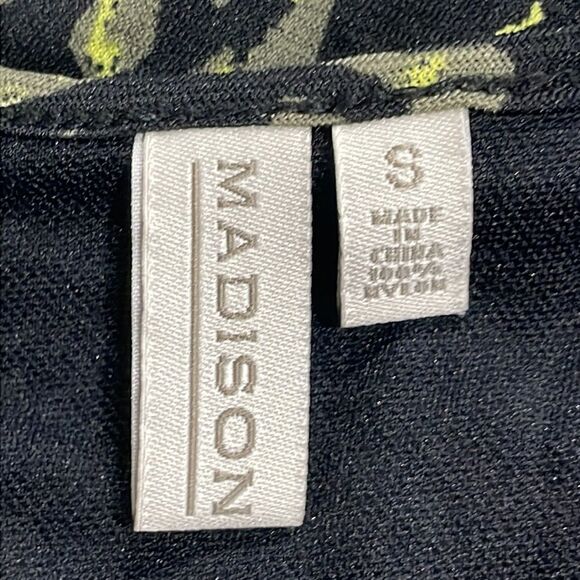 NWOT Madison Layered Abstract Yellow/Black Dress. Size S small 4/6 - Picture 8 of 10